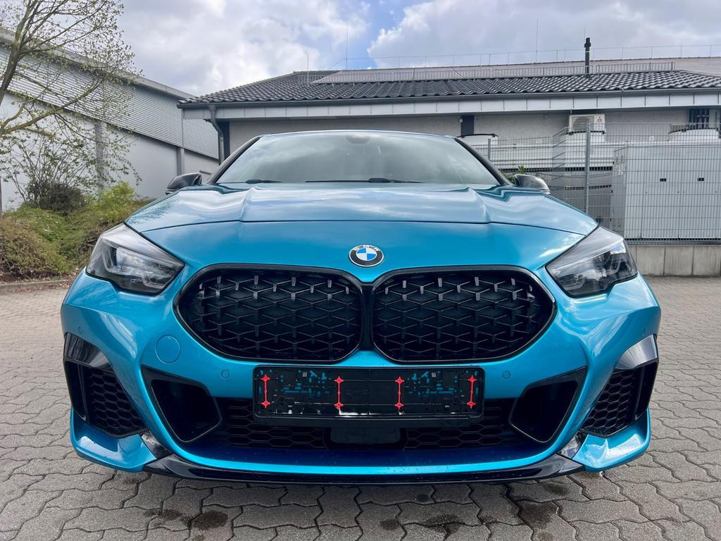 BMW M235