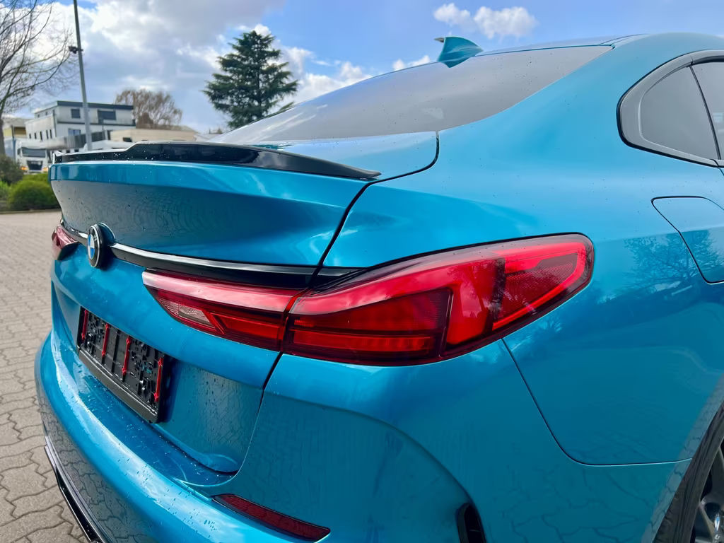 BMW M235