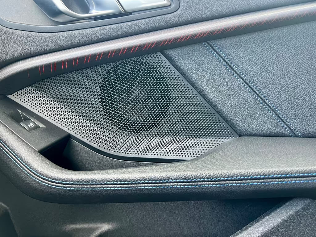 BMW M235