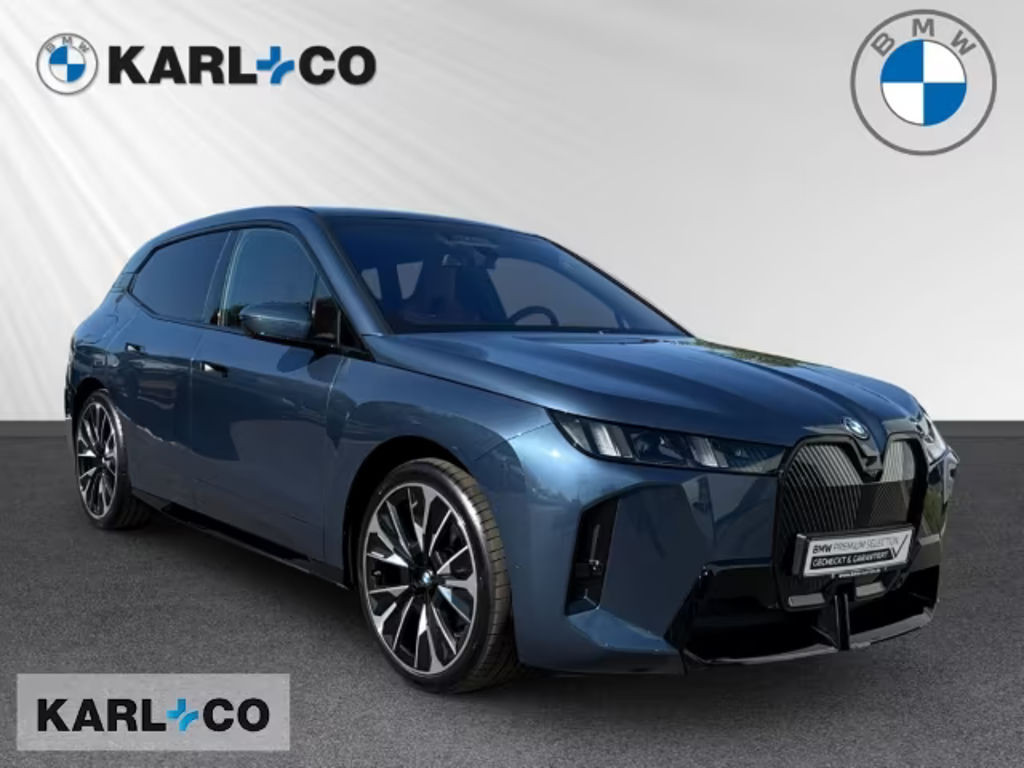 BMW iX