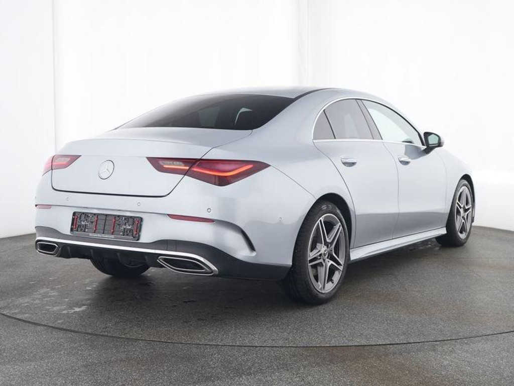 Mercedes-Benz CLA-Klasse CLA 200 AMG Line