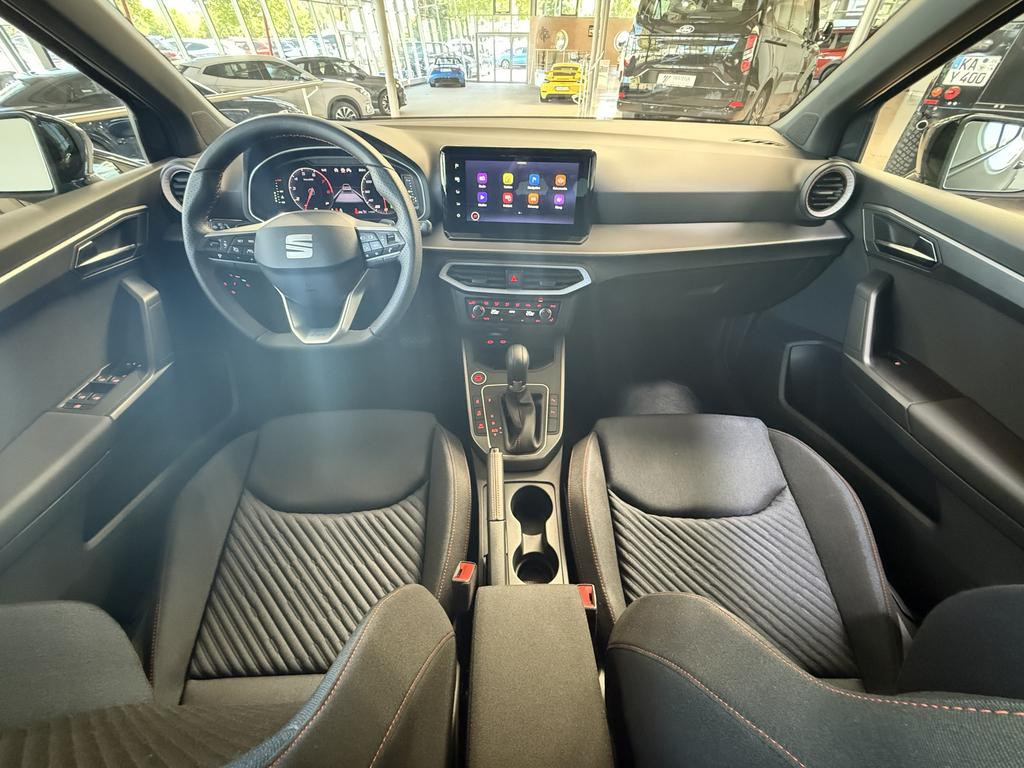 Seat Arona