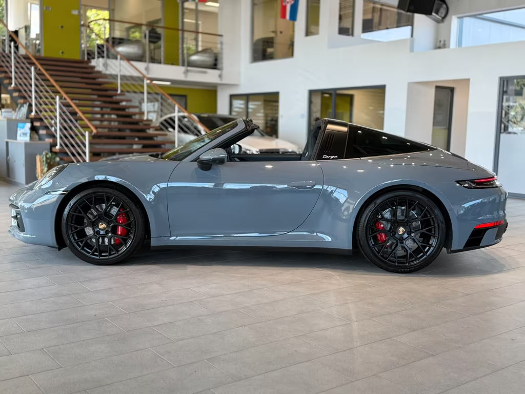 Porsche 911 4 Cabriolet Targa