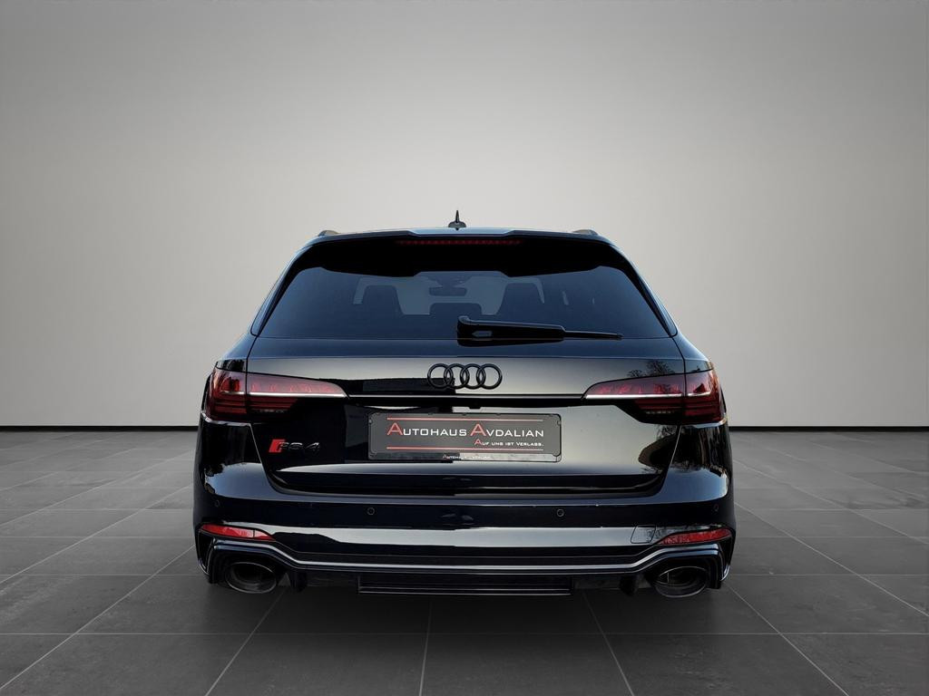 Audi RS4