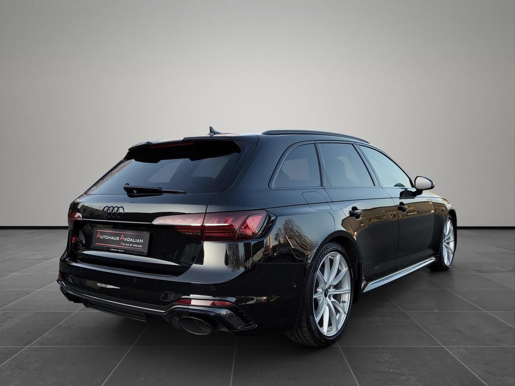 Audi RS4