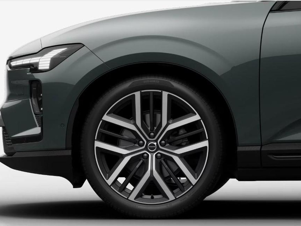 Volvo EX60
