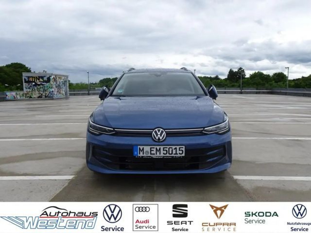 Volkswagen Golf Life Variant