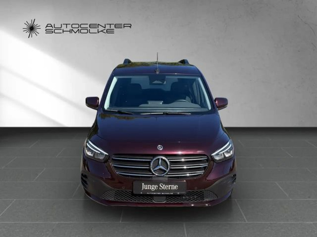 Mercedes-Benz T 180
