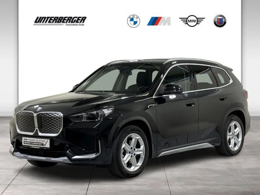 BMW iX1 xDrive30