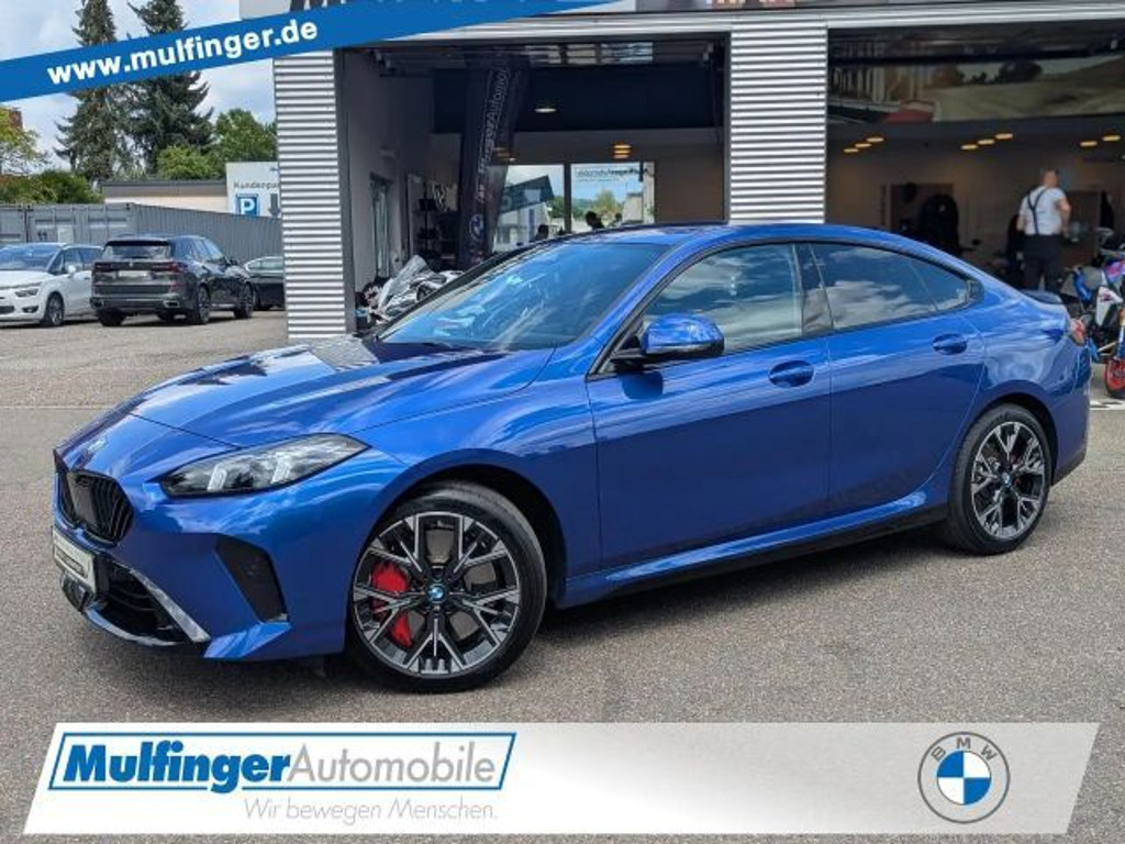 BMW 2 Serie 220 M-Sport Sedan