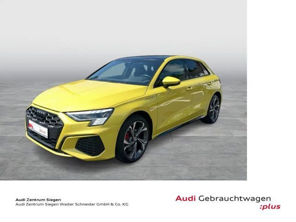 Audi A3 Sedan S-Line Hybride 45 TFSI