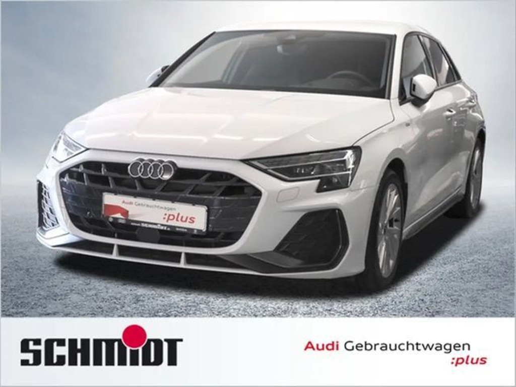 Audi A3 Sportback Sedan S-Line 35 TFSI