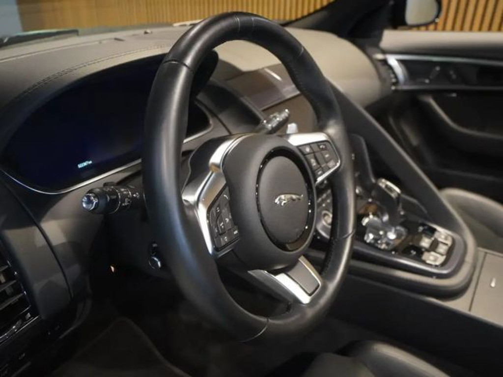 Jaguar F-Type