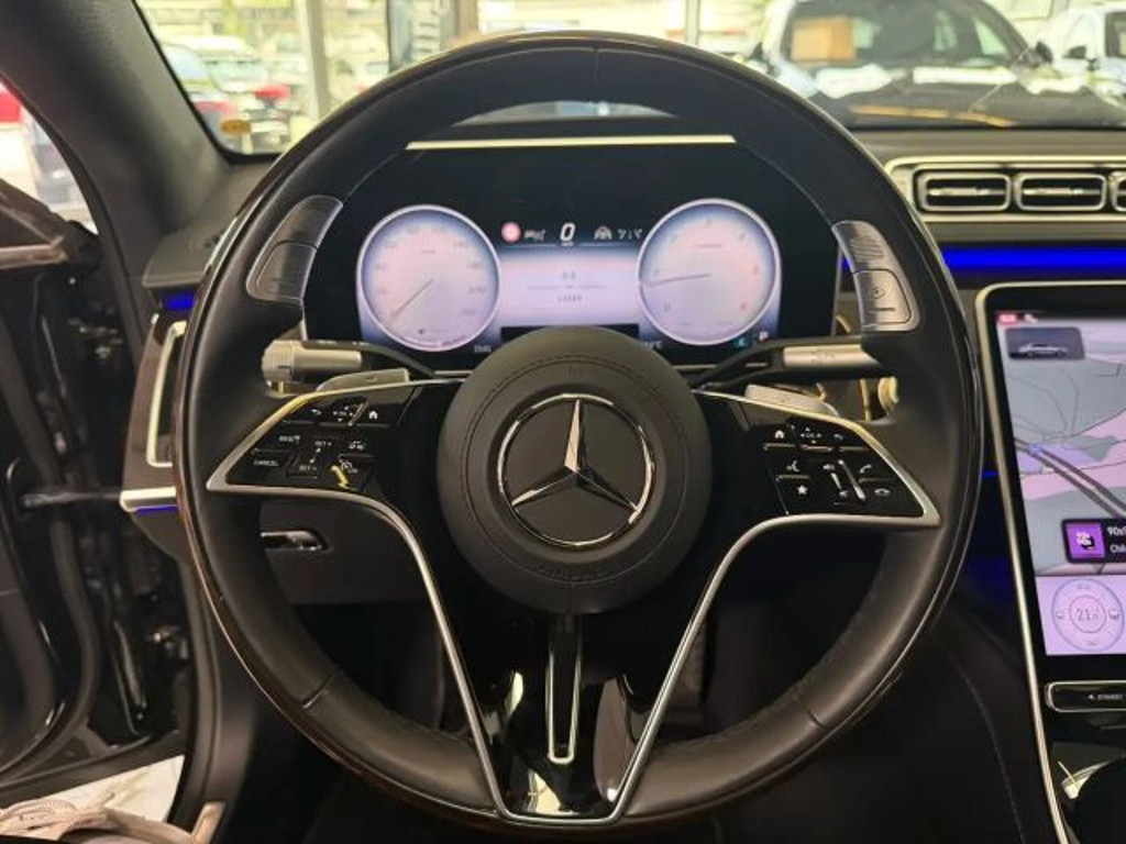 Mercedes-Benz S-Klasse