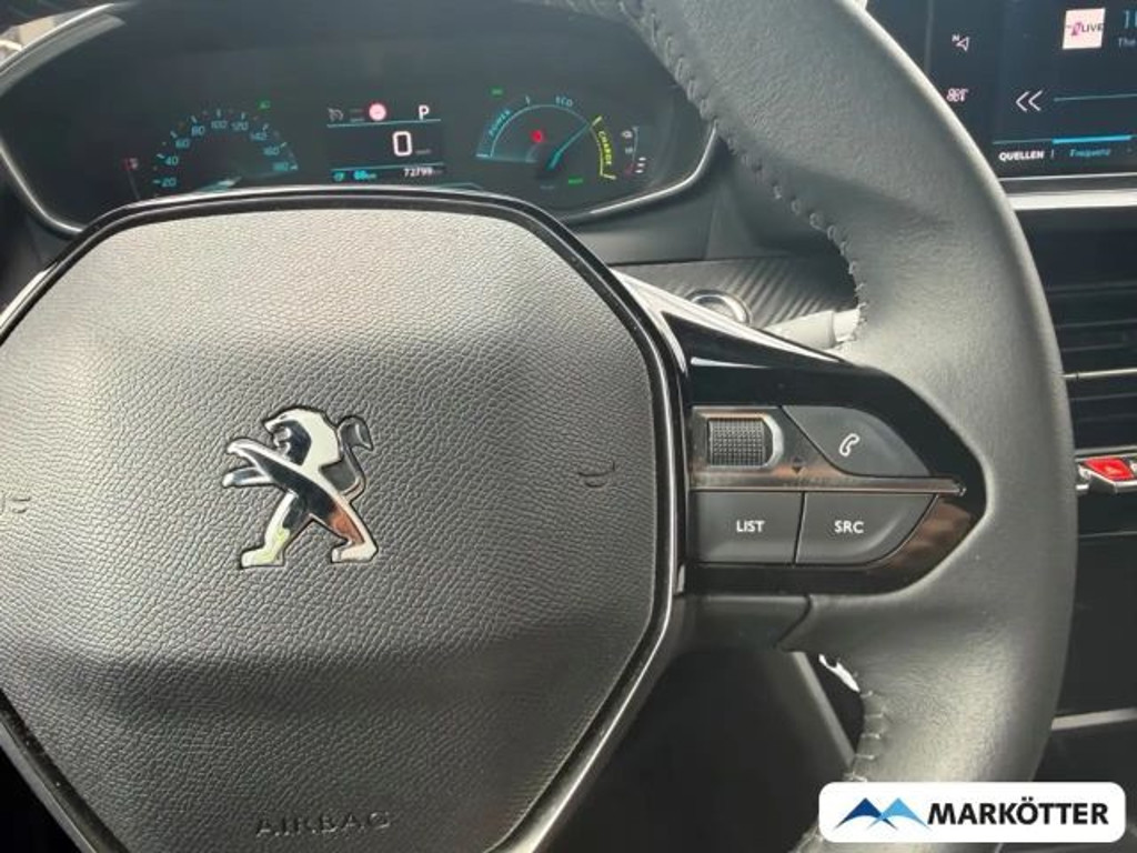 Peugeot e-2008
