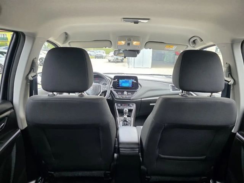 Suzuki S-Cross