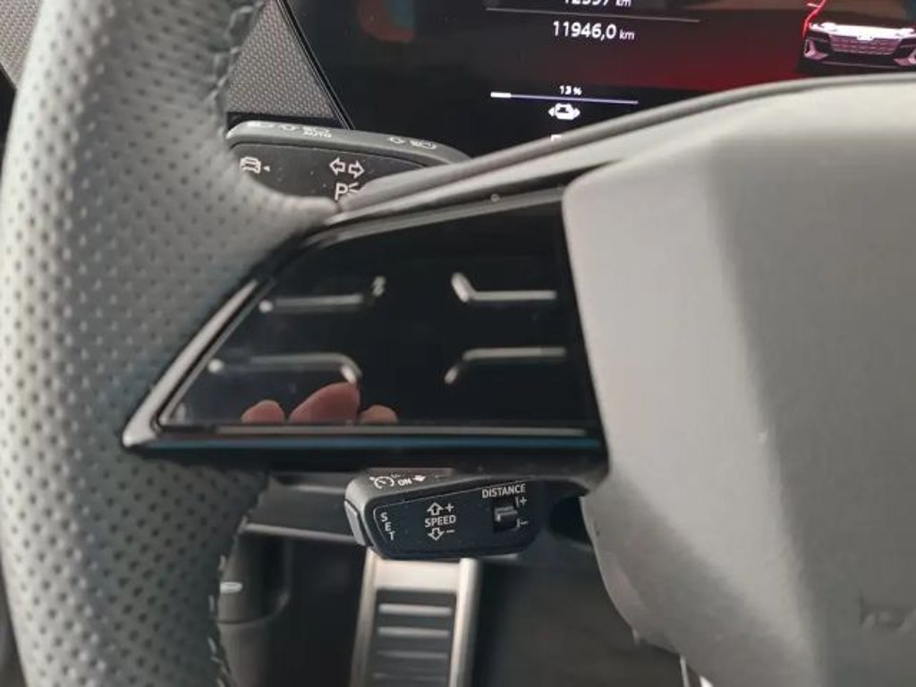 Audi S6 e-tron