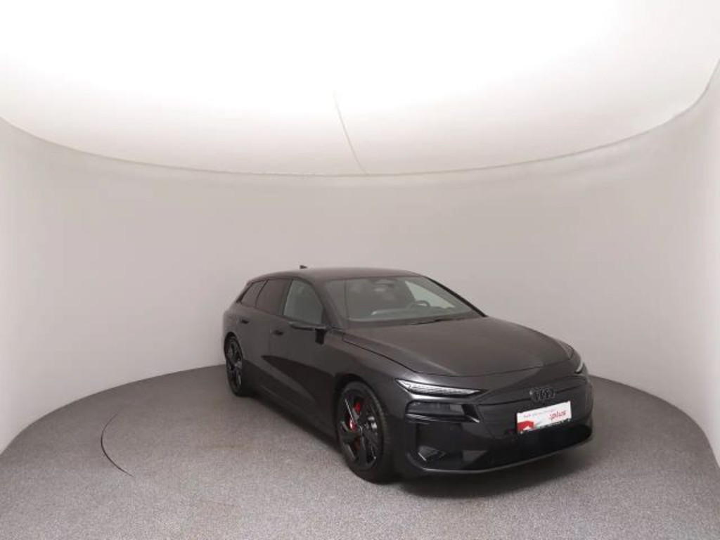 Audi S6 e-tron