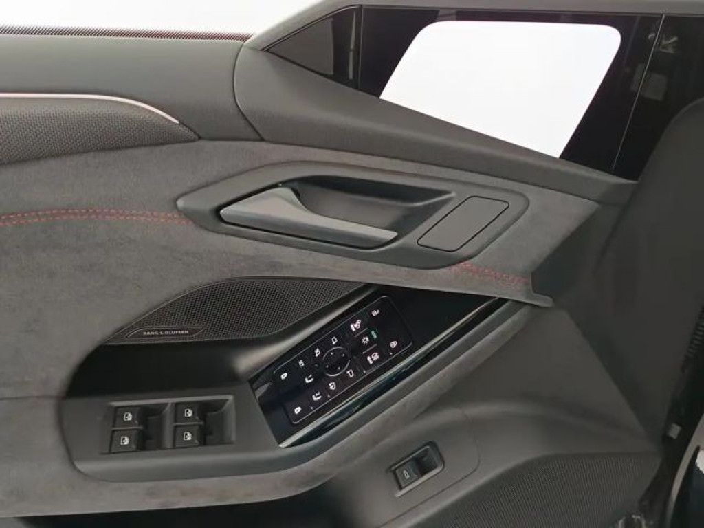Audi S6 e-tron