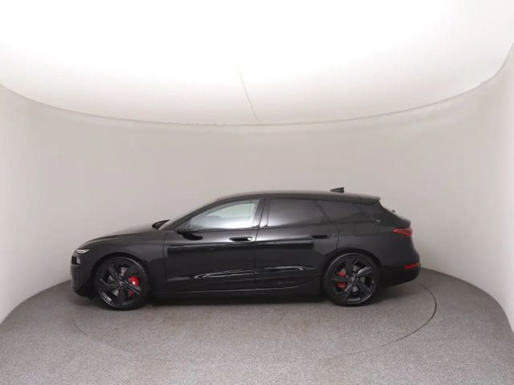 Audi S6 e-tron