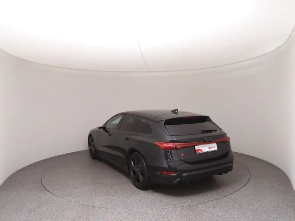 Audi S6 e-tron