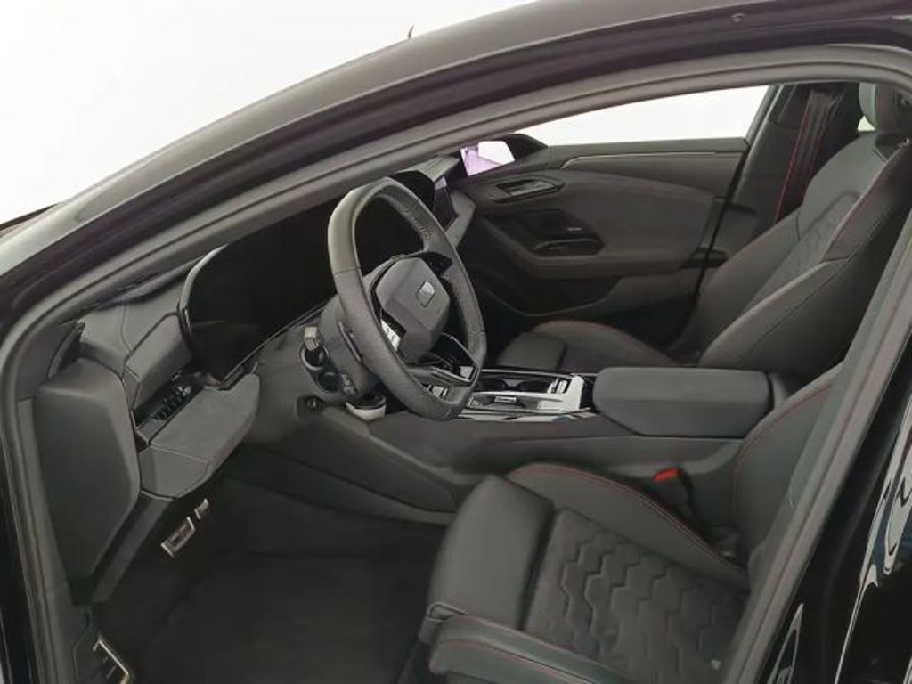 Audi S6 e-tron