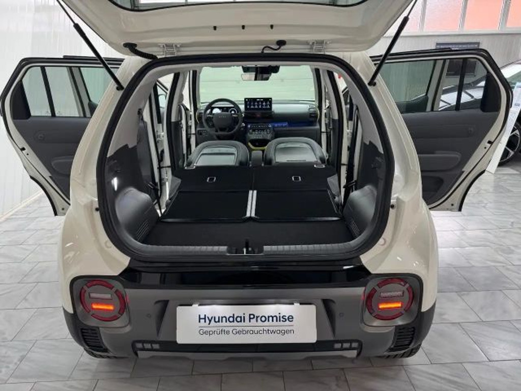 Hyundai INSTER