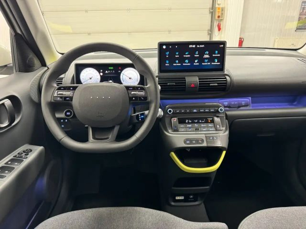 Hyundai INSTER