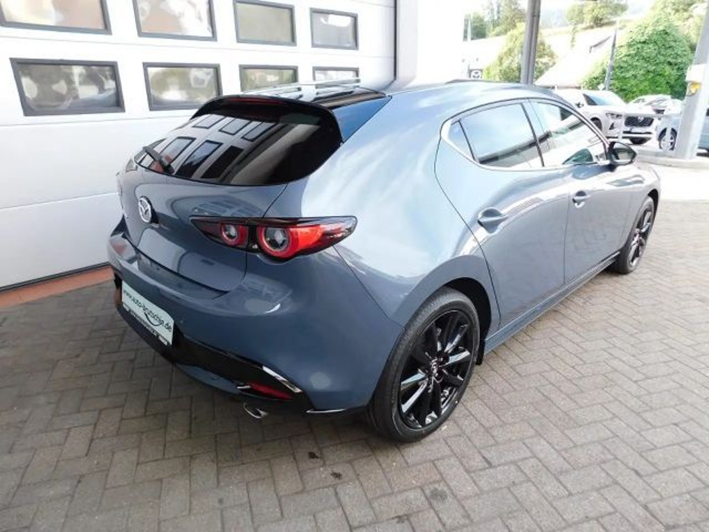 Mazda 3 SkyActiv Homura