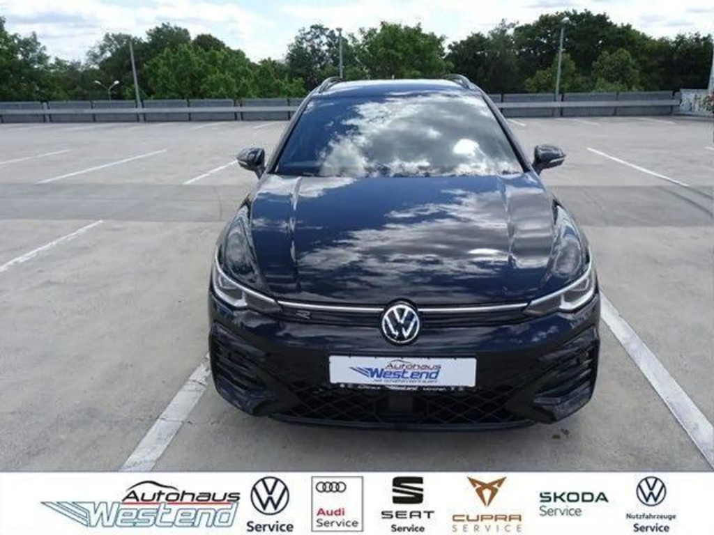 Volkswagen Golf DSG Variant R-Line