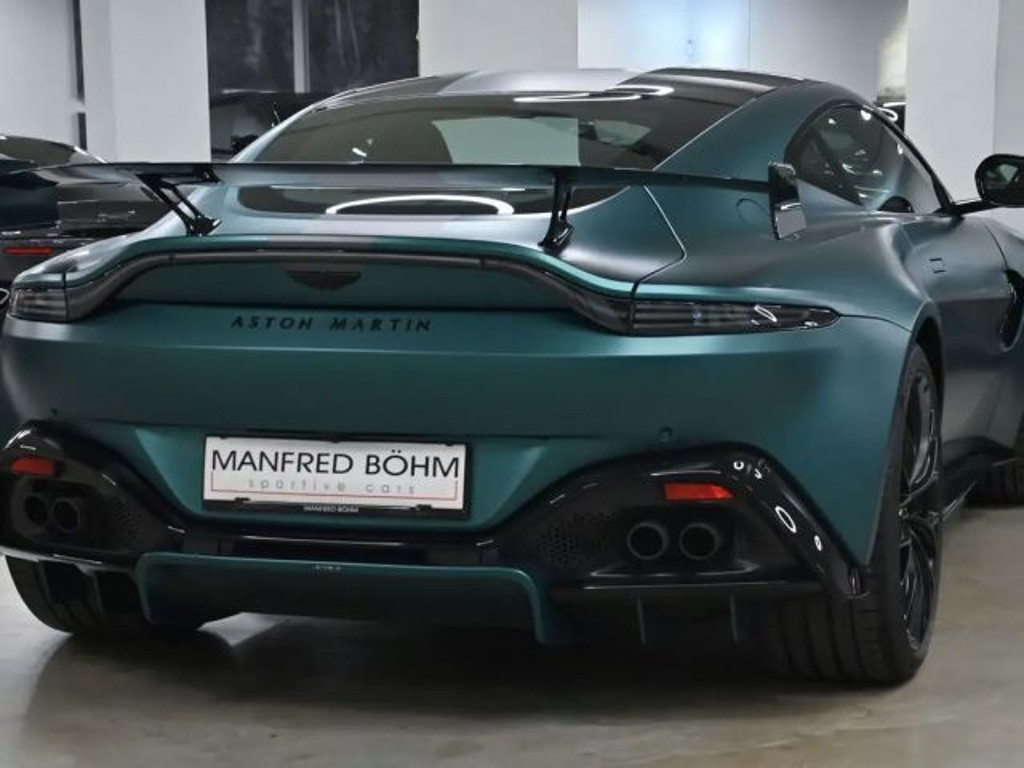 Aston Martin Vantage