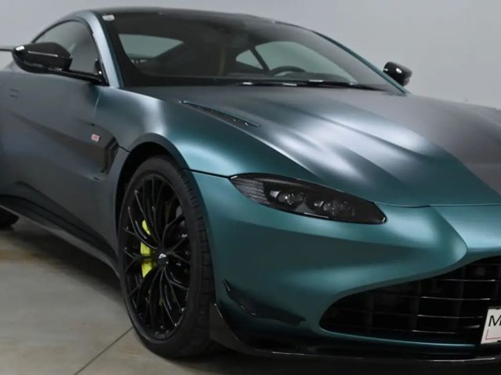 Aston Martin Vantage