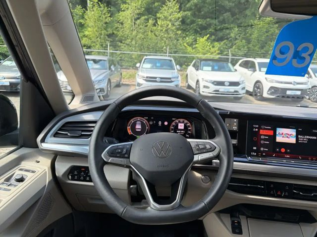 Volkswagen Multivan