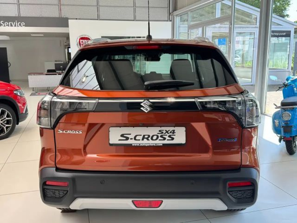 Suzuki S-Cross