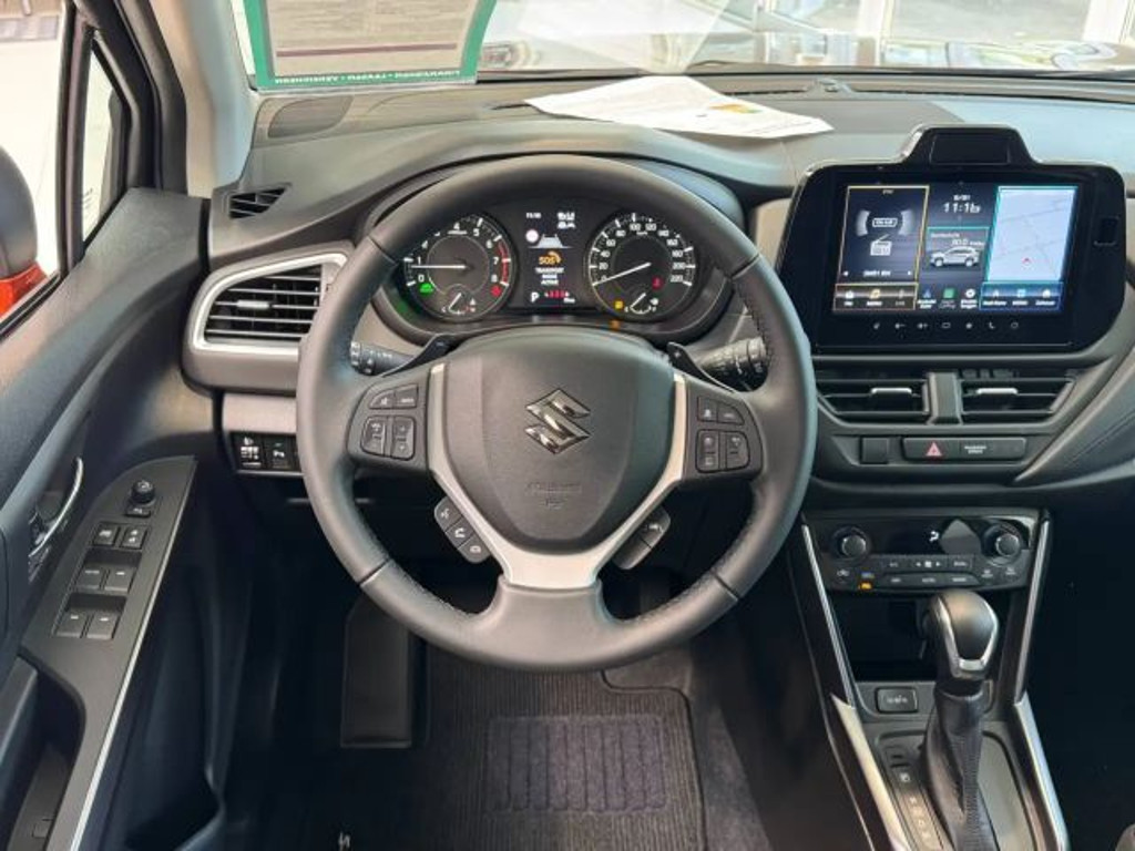 Suzuki S-Cross