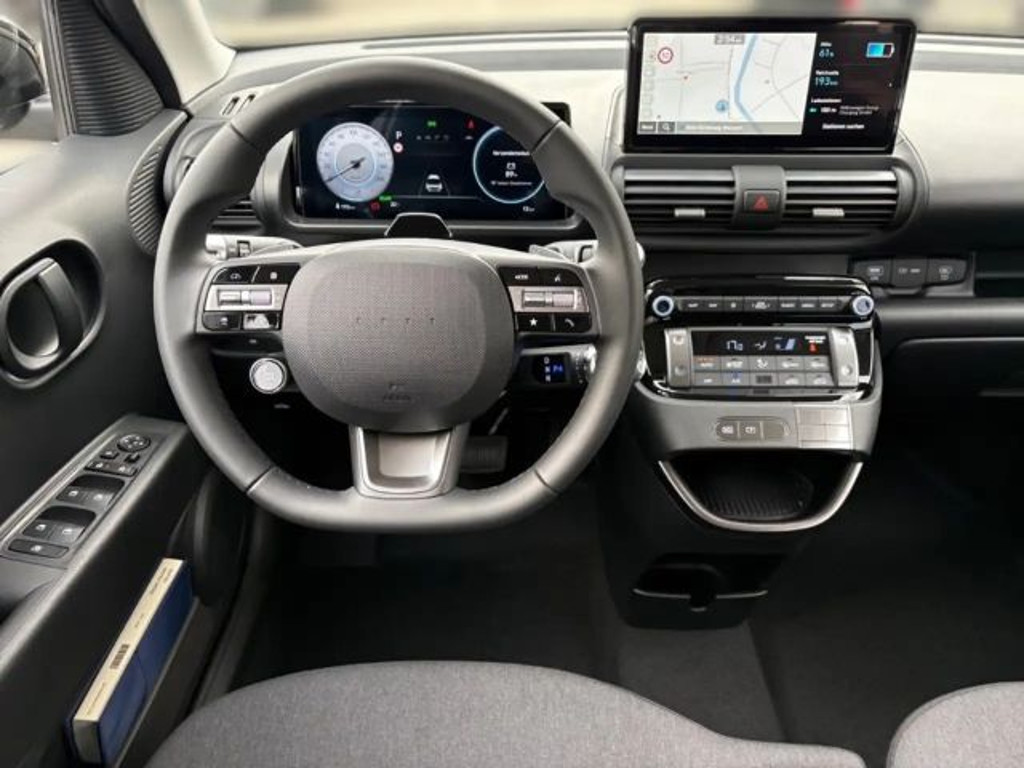 Hyundai INSTER