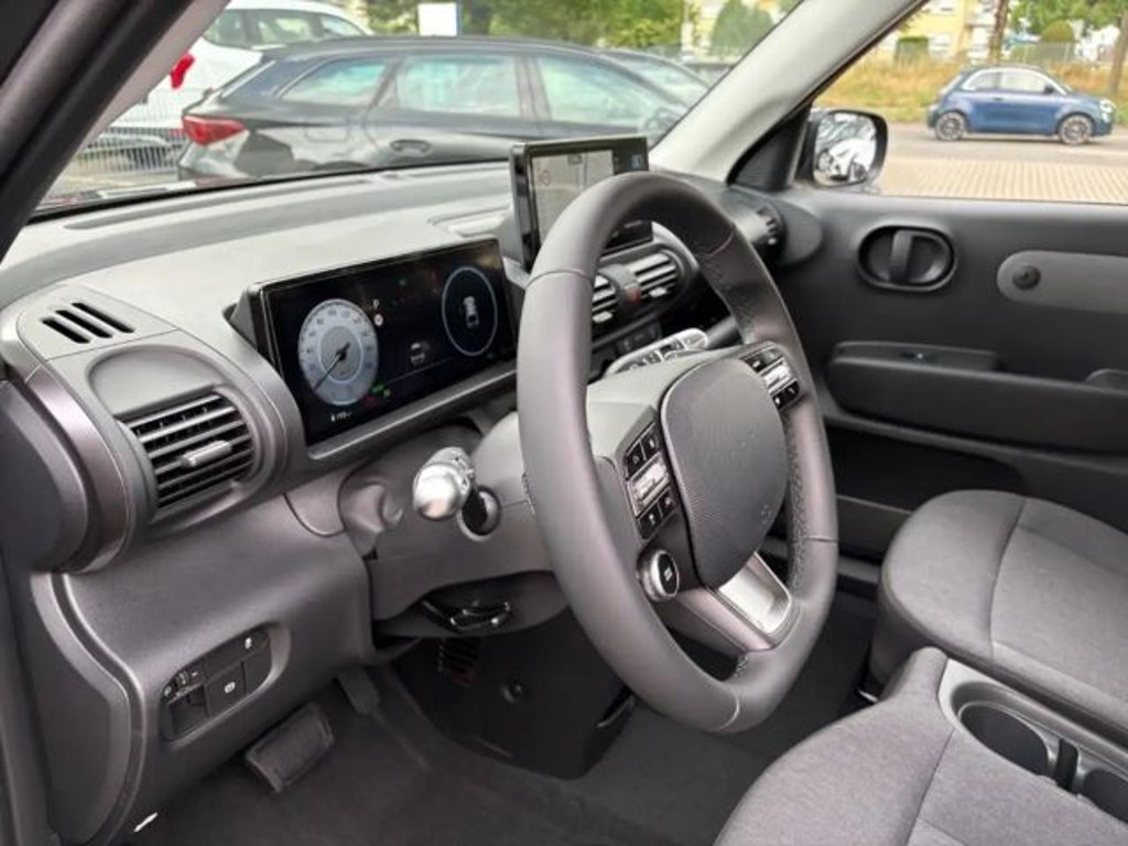 Hyundai INSTER