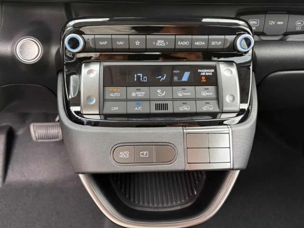 Hyundai INSTER