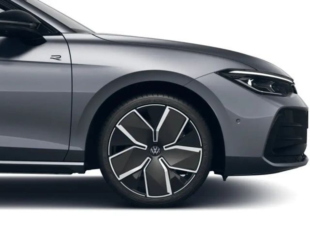 Volkswagen Passat DSG Variant R-Line eHybrid 1.5 TSI