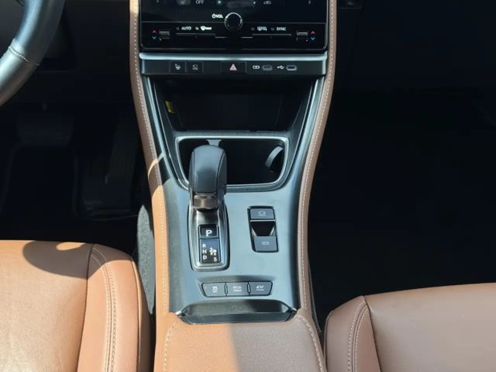 Lexus LBX