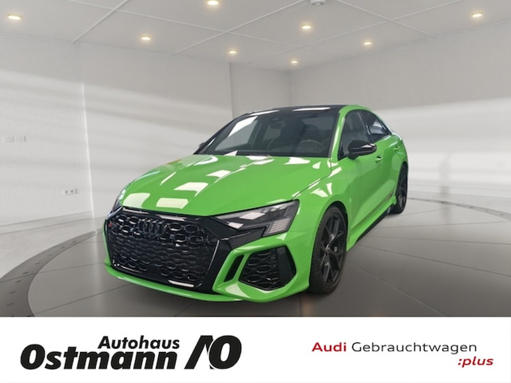 Audi RS3 Sedan Quattro S-Tronic