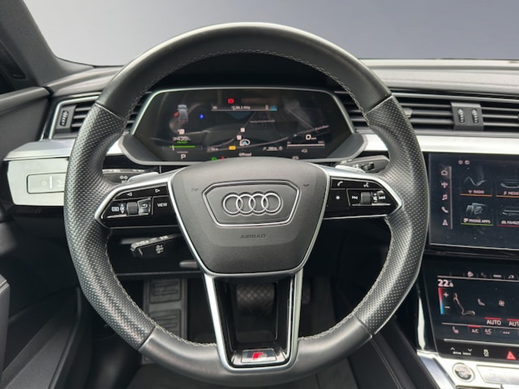 Audi e-tron
