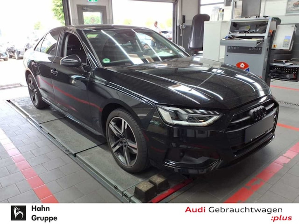Audi A4 Sedan S-Tronic 35 TDI