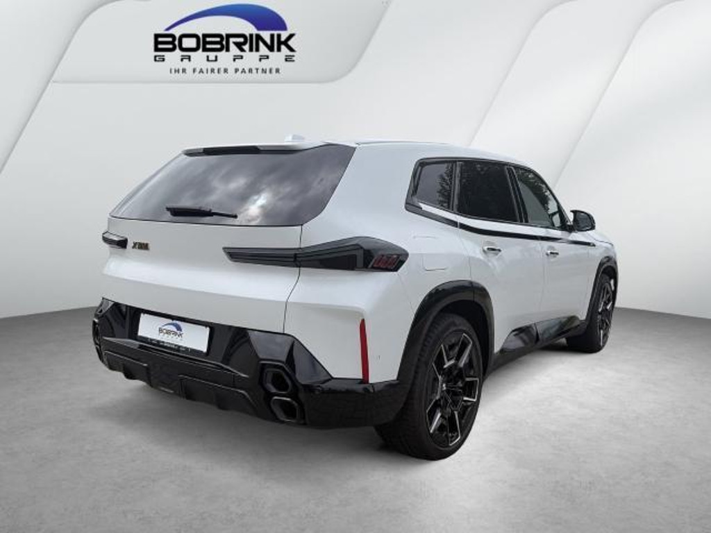 BMW XM