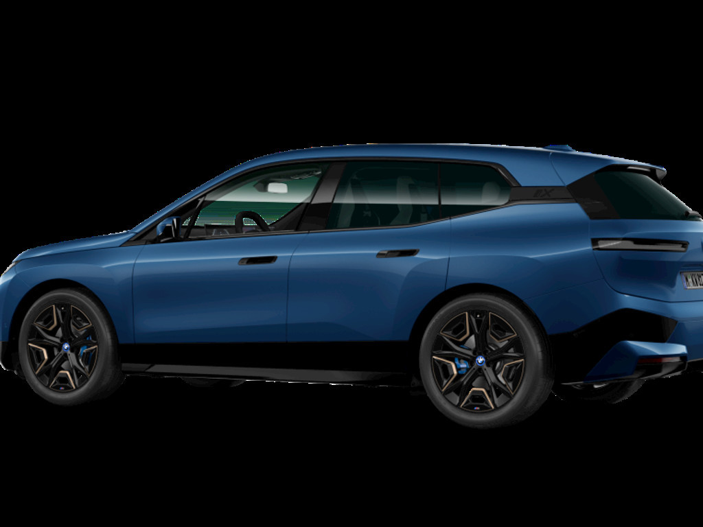 BMW iX