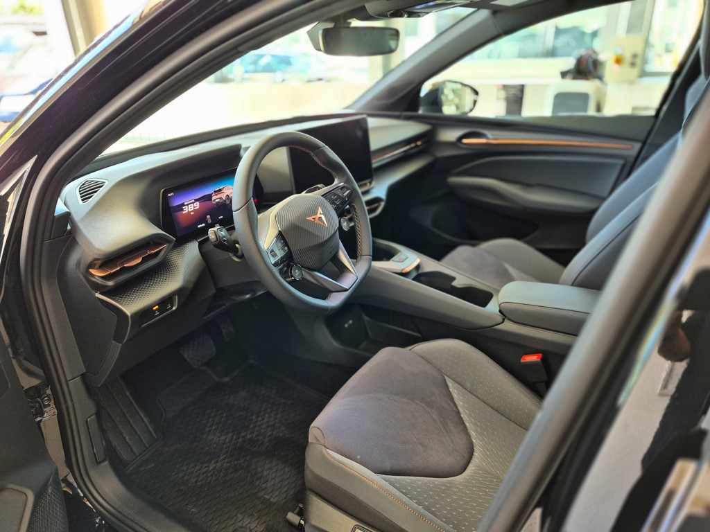 Cupra Raval