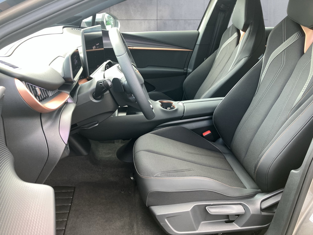 Cupra Tavascan