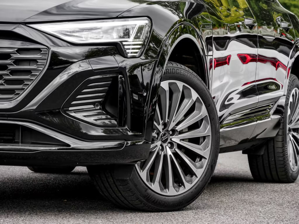 Audi Q8 e-tron