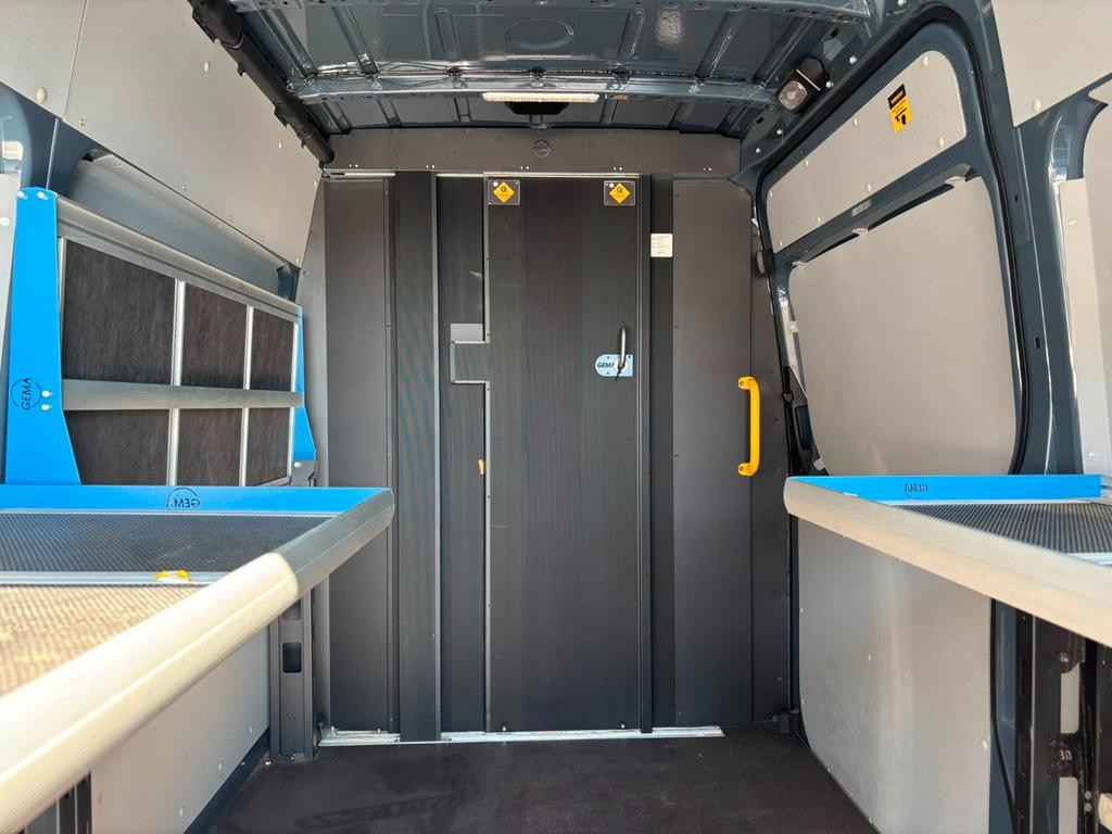 Mercedes-Benz eSprinter