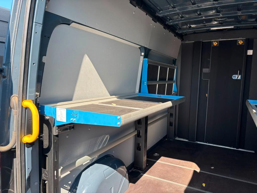 Mercedes-Benz eSprinter